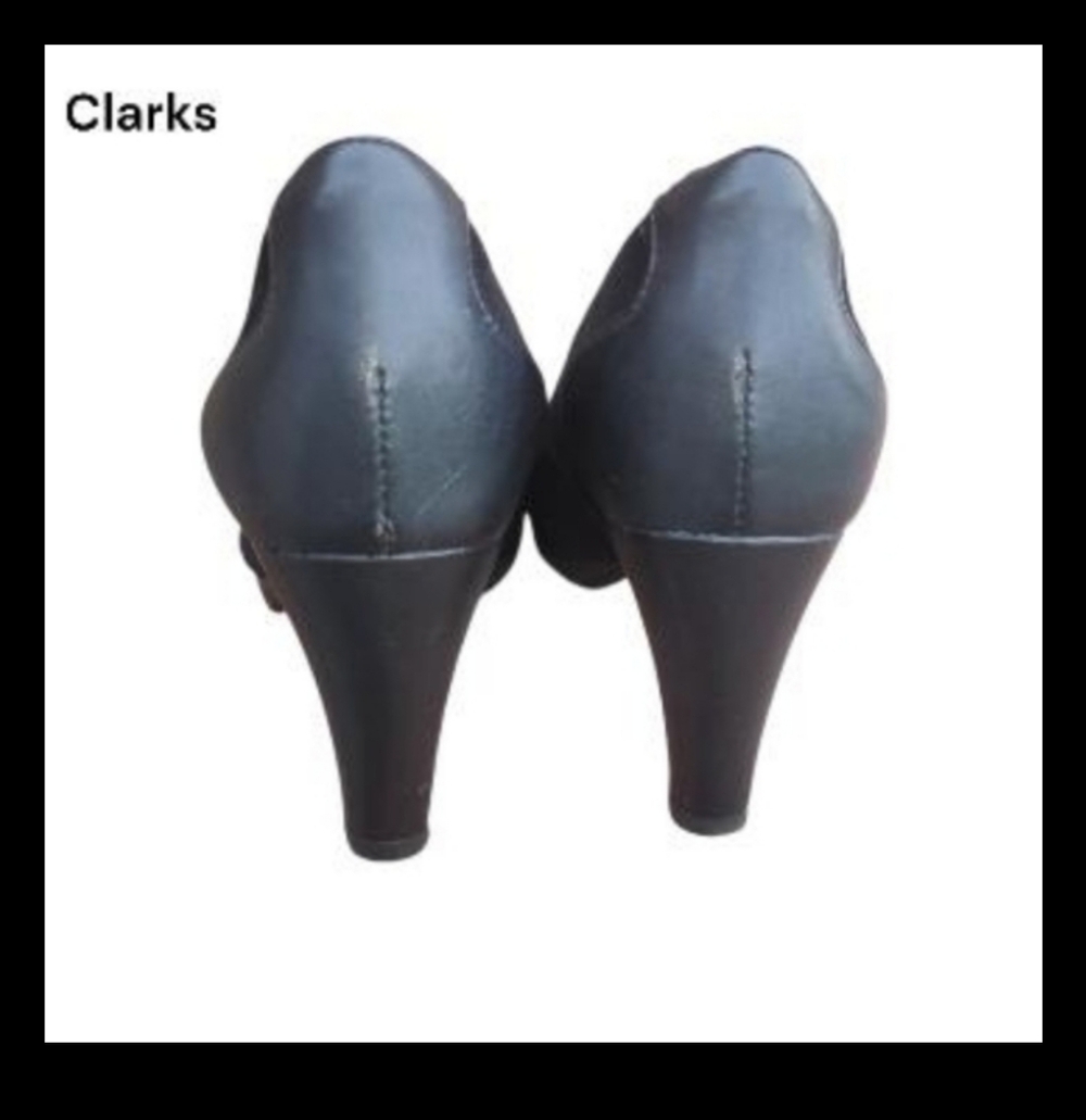 Clarks Chorus Chic Truffle Leather Black Pump High Heel Dress Shoe Women 7.5 - Picture 2 of 10